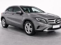 Usado Mercedes GLA220 Urban 170 CV (125 kW) 2015 Gris / plata SUV