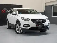 Usado Opel Grandland X Edition 224 CV (164 kW) 2021 Blanco SUV