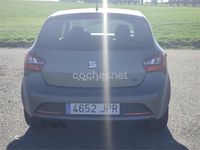 Usado Seat Ibiza SC Crono 90 CV (66 kW) 2016 Gris / plata Utilitario