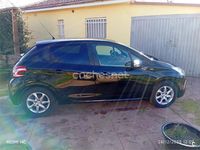 Usado Peugeot 208 Access 82 CV (60 kW) 2014 Negro Utilitario
