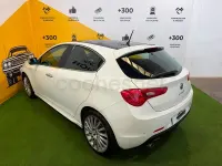 Usado Alfa Romeo Giulietta Distinctive 105 CV (77 kW) 2012 Blanco Utilitario