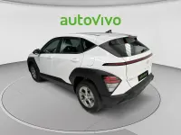 Usado Hyundai Kona 100 CV (73 kW) 2025 Blanco SUV