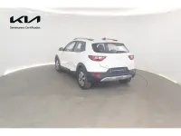 Usado Kia Stonic 101 CV (74 kW) 2025 Blanco SUV