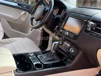 Usado VW Touareg 262 CV (192 kW) 2015 Negro SUV