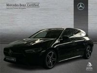 Usado Mercedes CLA200 Shooting Brake 150 CV (110 kW) 2025 Familiar