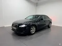 Usado Audi A4 136 CV (100 kW) 2011 Negro Berlina