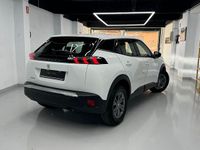 Usado Peugeot 2008 Active 110 CV (80 kW) 2021 Blanco SUV
