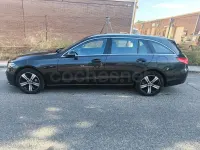 Usado Mercedes C300e 313 CV (230 kW) 2023 Gris / plata Familiar