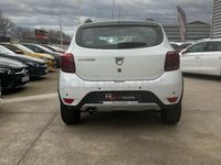 Usado Dacia Sandero Stepway Ambiance 90 CV (66 kW) 2018 Blanco Berlina