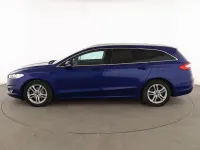 Usado Ford Mondeo Titanium 160 CV (117 kW) 2016 Azul Familiar