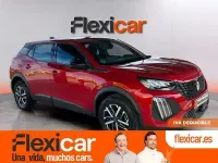 Usado Peugeot 2008 Active 100 CV (73 kW) 2023 Rojo SUV