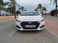Usado Hyundai i40 115 CV (84 kW) 2018 Blanco Berlina