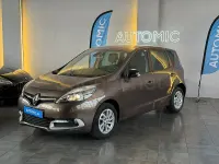 Usado Renault Scénic LIMITED 115 CV (84 kW) 2016 Marrón Monovolumen