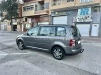 Usado VW Touran Edition 105 CV (77 kW) 2007 Gris / plata Monovolumen