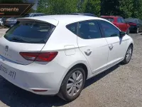 Usado Seat Leon ST Reference 110 CV (80 kW) 2015 Blanco Familiar