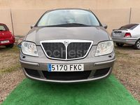 Usado Lancia Phedra 136 CV (100 kW) 2007 Beige Monovolumen