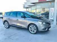 Usado Renault Grand Scénic IV Zen 150 CV (110 kW) 2019 Gris / plata Monovolumen