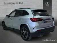 Usado Mercedes GLA200 150 CV (110 kW) 2024 Gris / plata SUV