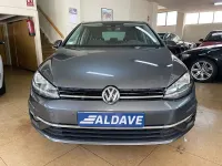 Usado VW Golf VII Advance 125 CV (91 kW) 2017 Gris / plata Berlina