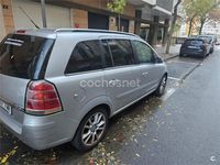 Usado Opel Zafira Cosmo 150 CV (110 kW) 2007 Gris / plata Monovolumen