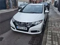 Usado Honda Civic Elegance 120 CV (88 kW) 2014 Blanco Familiar