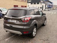 Usado Ford Kuga Titanium 150 CV (110 kW) 2018 Gris / plata SUV