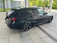 Usado BMW 318 Comfort Edition 150 CV (110 kW) 2023 Negro Familiar