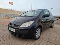 Usado Mitsubishi Colt Inform 75 CV (55 kW) 2006 Negro Berlina