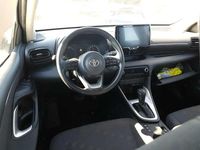 Usado Toyota Yaris Hybrid Active 116 CV (85 kW) 2025 Gris