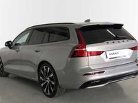 Usado Volvo V60 Plus 2024 Plateado Familiar