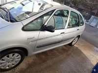 Usado Citroën Xsara Picasso 95 CV (69 kW) 2005 Gris / plata Monovolumen