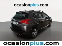 Usado Peugeot 2008 Allure 120 CV (88 kW) 2015 Gris SUV