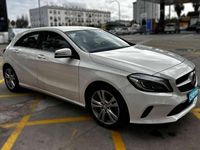 Usado Mercedes A220 Urban 136 CV (100 kW) 2016 Blanco Utilitario