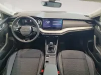 Nuevo Skoda Octavia Selection 116 CV (85 kW) 2025 Gris Berlina