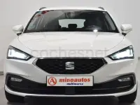 Usado Seat Leon Reference 116 CV (85 kW) 2022 Blanco Familiar