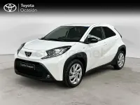 Usado Toyota Aygo X Play 72 CV (52 kW) 2025 Blanco SUV