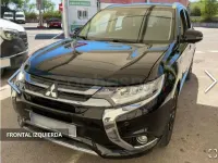 Usado Mitsubishi Outlander P-HEV 203 CV (149 kW) 2017 Negro SUV
