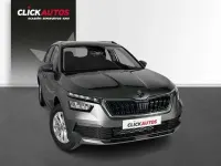 Usado Skoda Kamiq Ambition 95 CV (69 kW) 2024 Gris SUV