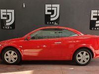 Usado Renault Mégane Cabriolet Authentique 115 CV (84 kW) 2005 Rojo Descapotable