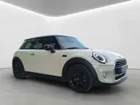 Usado Mini Cooper D 116 CV (85 kW) 2019 Blanco Utilitario