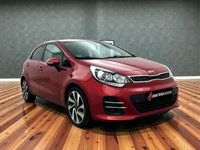 Usado Kia Rio 75 CV (55 kW) 2016 Rojo Utilitario