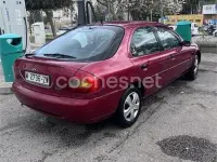 Usado Ford Mondeo Ambiente 115 CV (84 kW) 2000 Rojo Berlina