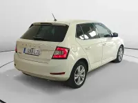 Usado Skoda Fabia Ambition 95 CV (69 kW) 2021 Blanco Utilitario