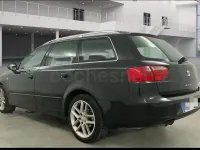 Usado Seat Exeo Sport 143 CV (105 kW) 2010 Negro Familiar