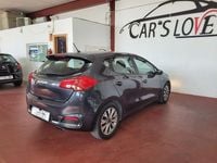 Usado Kia Ceed 100 CV (73 kW) 2015 Gris / plata Utilitario