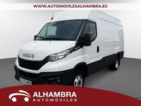 Usado Iveco Daily 136 CV (100 kW) 2024 Blanco Berlina