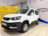 Usado Peugeot Rifter Active 102 CV (75 kW) 2021 Blanco Monovolumen
