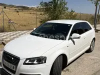 Usado Audi A3 Ambition 140 CV (102 kW) 2010 Blanco Utilitario