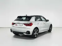 Usado Audi A1 Sportback 116 CV (85 kW) 2025 Gris Utilitario