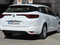 Usado Renault Mégane GrandTour Intens 115 CV (84 kW) 2020 Blanco Familiar